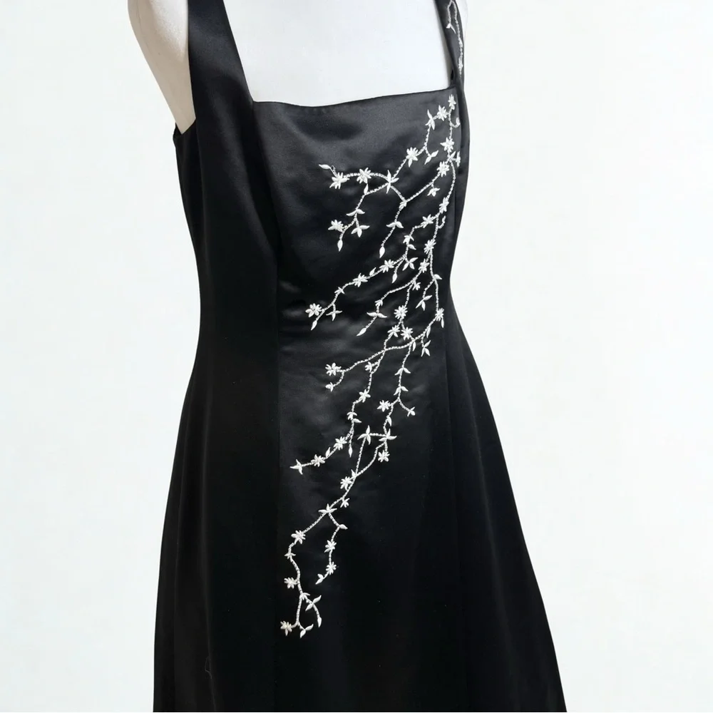Liz Claiborne Black Maxi Dress with White Floral Embroidery